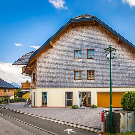 Seidenwebergut Anif Bei Salzburg Niederalm