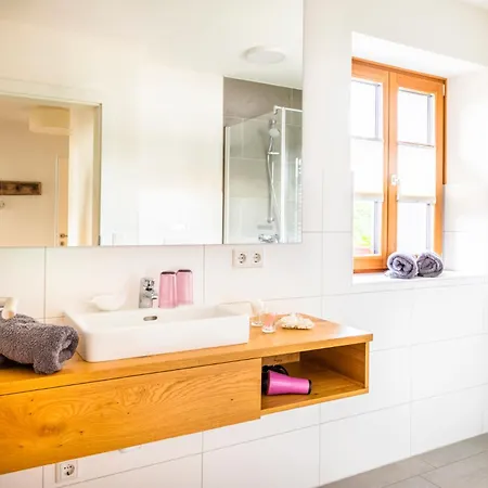 Apartment Seidenwebergut Anif Bei Salzburg