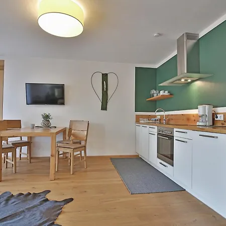 Apartment Seidenwebergut Anif Bei Salzburg *