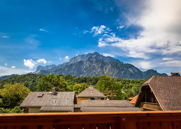 Seidenwebergut Anif Bei Salzburg *